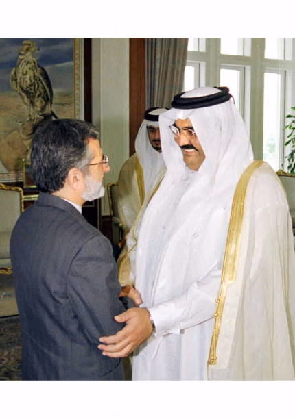 حمد بن خليفة وكمال خرازي