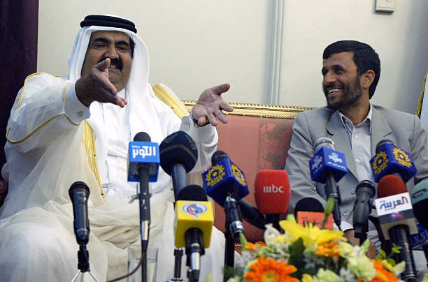 حمد بن خليفة ومحمود أحمدي نجاد