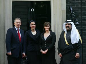 خلال زيارة التقى خلالها بلير وريد وبراون.. أمير قطر يقود مباحثات استراتيجية في لندن لتعزيز التعاون الدفاعي والاقتصادي وبحث ملفات إقليمية