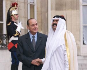 عقب لقائه شيراك في الإليزيه.. أمير قطر: نرفض منطق الحروب وكنا نتمنى تجنب الغارات على أفغانستان