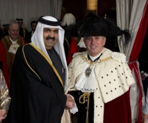 خلال استقباله عمدة الحي المالي في لندن.. الأمير يؤكد انفتاح قطر على الاستثمار وتعزيز شراكتها مع بريطانيا