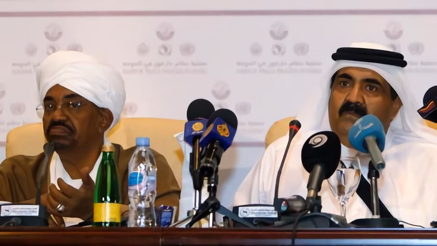 حمد بن خليفة والبشير