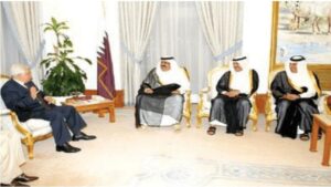 خلال استقباله في الدوحة.. أمير قطر يبحث مع الرئيس الفلسطيني تطورات الأوضاع في الأراضي الفلسطينية