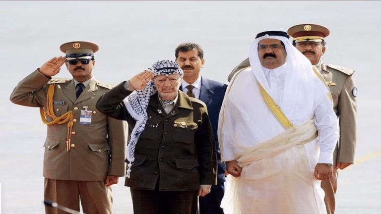 حمد بن خليفة وياسر عرفات