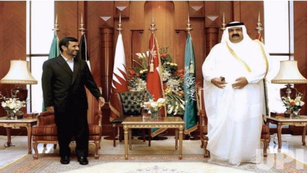 حمد بن خليفة وأحمدي نجاد