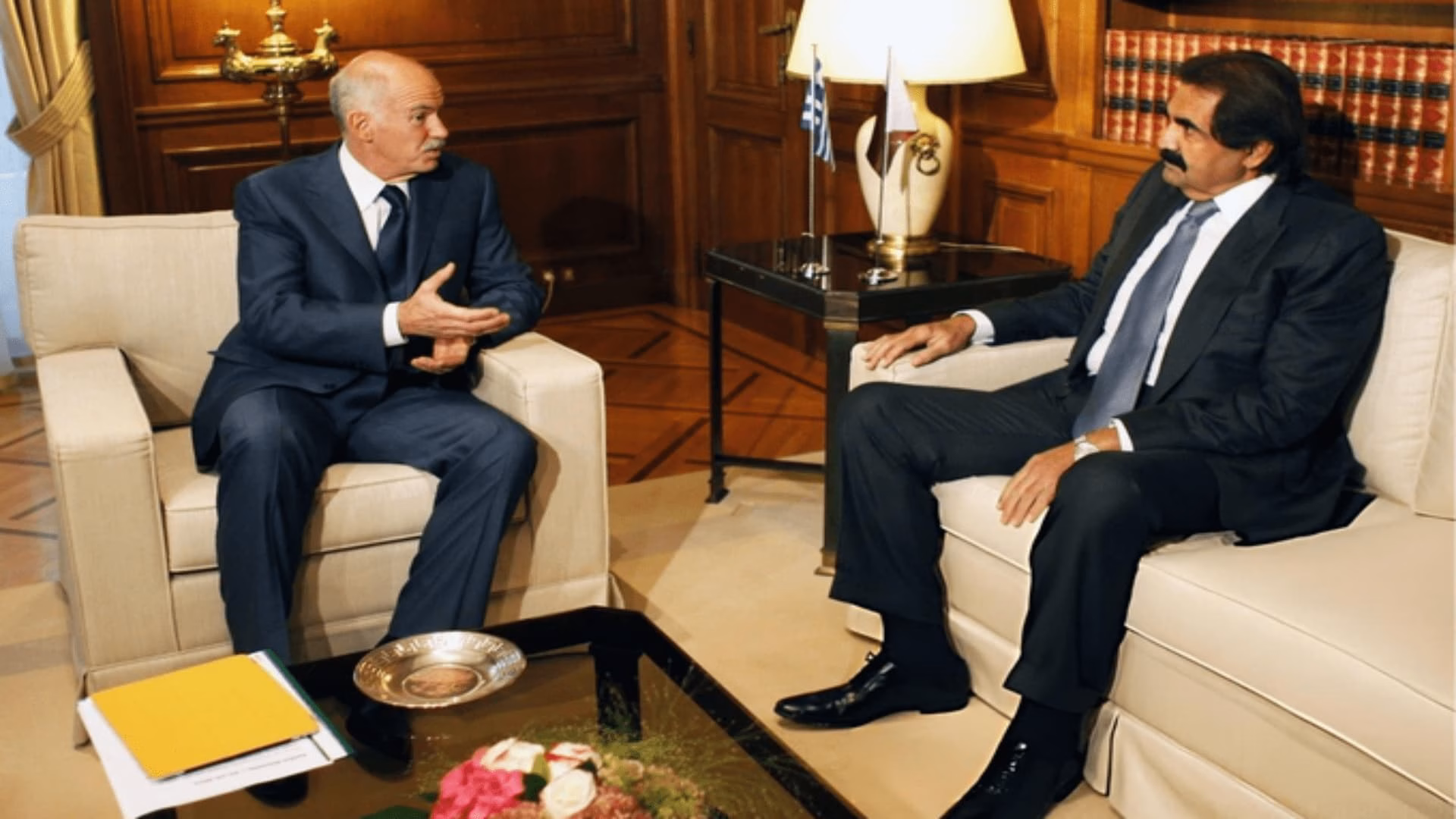 حمد بن خليفة وجورج باباندريو