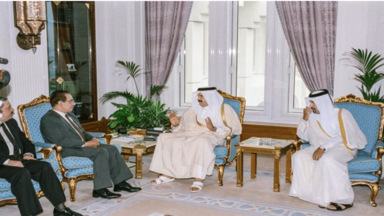 حمد بن خليفة والصحاف