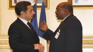 بوساطة أمير قطر.. لقاء تاريخي في الدوحة بين البشير وساركوزي لبحث ملفي دارفور والمحكمة الجنائية