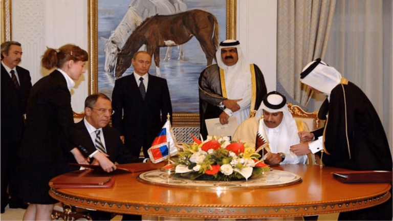 حمد بن خليفة وحمد بن جاسم وبوتين ولافروف