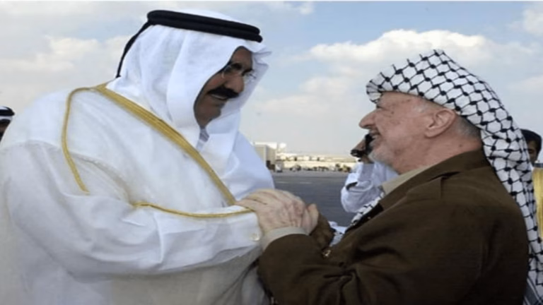 حمد بن خليفة وياسر عرفات