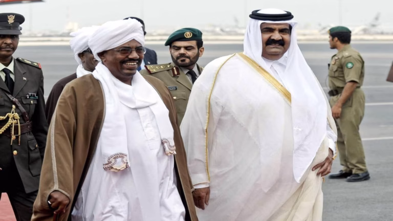 حمد بن خليفة والبشير