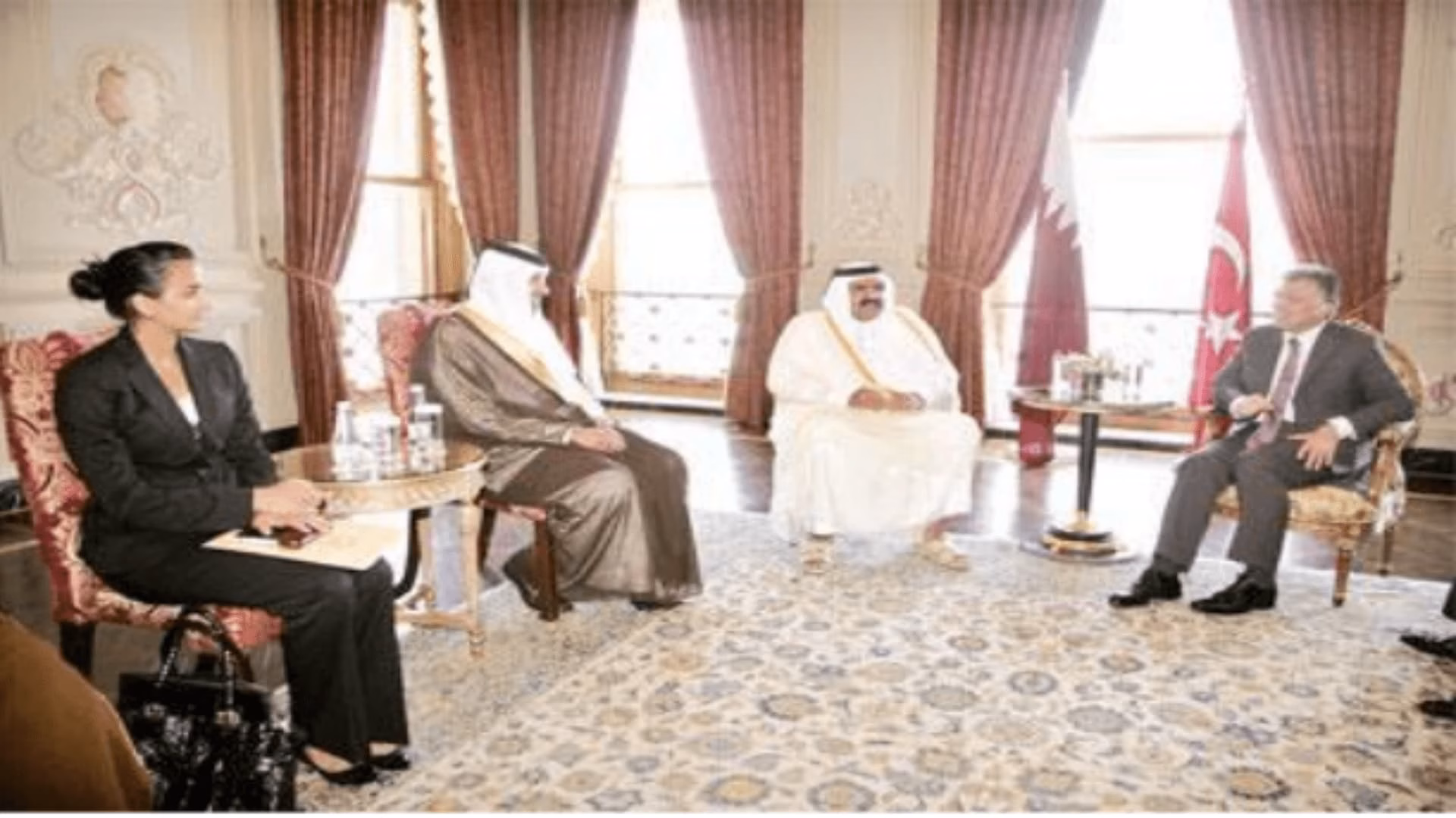 حمد بن خليفة وعبد الله غول