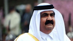 في اليوم الأول لتوليه الحكم .. أمير قطر يوفد وزيري الداخلية والخارجية إلى الرياض للقاء الملك فهد وبحث العلاقات الثنائية