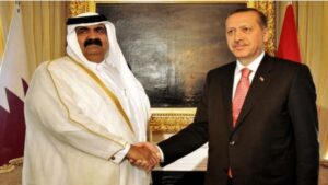خلال زيارة لأنقرة.. أمير قطر يعبر عن تضامنه مع تركيا وتعازيه في شهداء أسطول الحرية