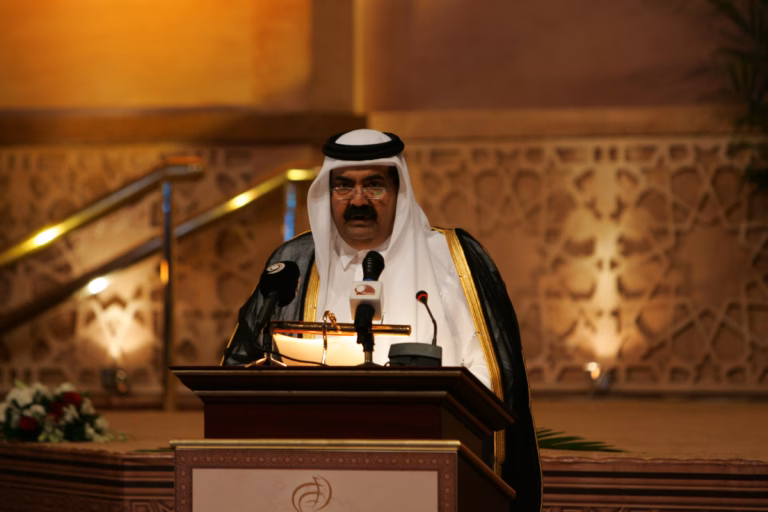 سمو الأمير الشيخ حمد بن خليفة آل ثاني يفتتح مؤتمر إثراء المستقبل الاقتصادي للشرق الأوسط (منتدى الدوحة)