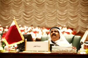 سمو الأمير الشيخ حمد بن خليفة آل ثاني يشارك في القمة العربية الثانية والعشرين في مدينة سرت بالجماهيرية العربية الليبية