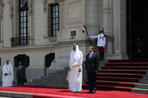 سمو الأمير الشيخ حمد بن خليفة آل ثاني يلتقي رئيس جمهورية بيرو ويشهد توقيع اتفاقيات بين البلدين