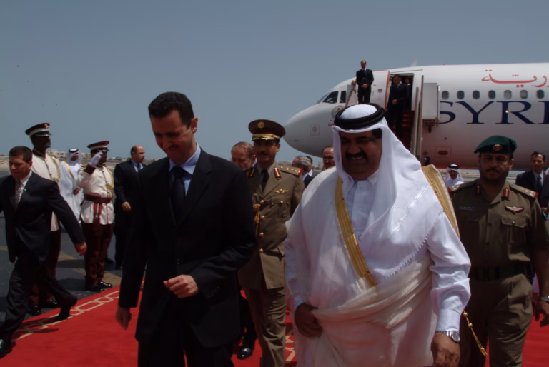 سمو الأمير الشيخ حمد بن خليفة آل ثاني يستقبل الرئيس السوري بشار الأسد في الدوحة