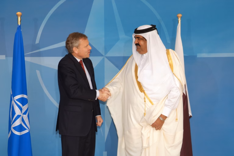سمو الأمير الشيخ حمد بن خليفة آل ثاني يزور مقر حلف شمال الأطلسي (الناتو) في بروكسل