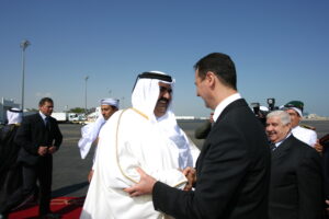سمو الأمير الشيخ حمد بن خليفة آل ثاني يستقبل الرئيس السوري بشار الأسد في الدوحة