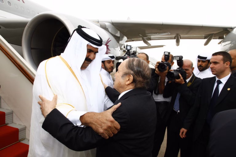 سمو الأمير الشيخ حمد بن خليفة آل ثاني يزور الجمهورية الجزائرية الديمقراطية الشعبية