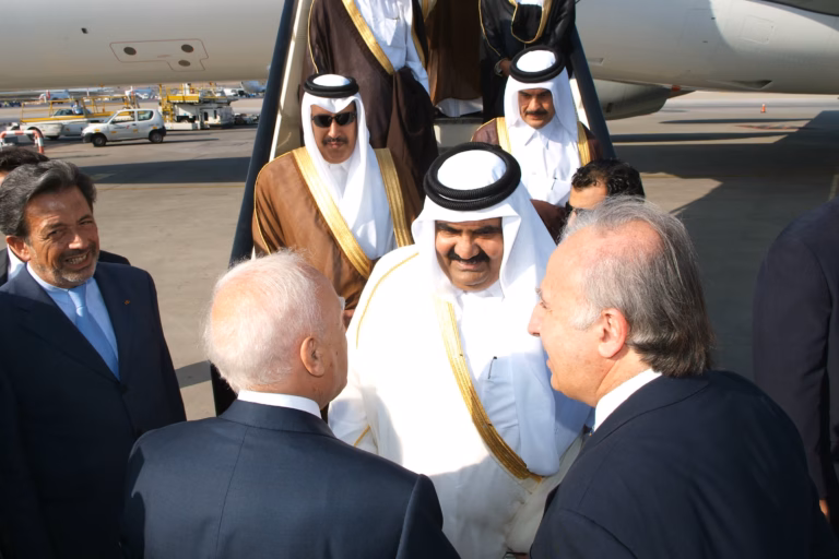 سمو الأمير الشيخ حمد بن خليفة آل ثاني يزور الجمهورية اليونانية في زيارة رسمية